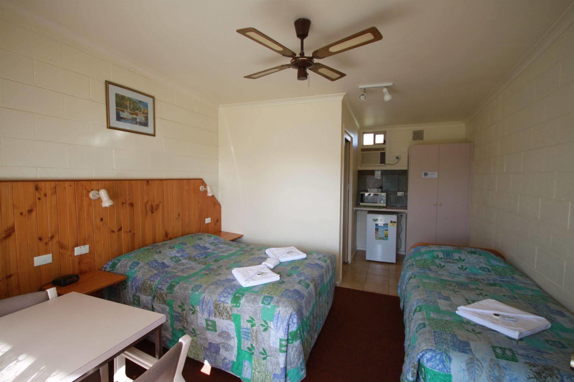 Pelicans Motel San Remo Εξωτερικό φωτογραφία